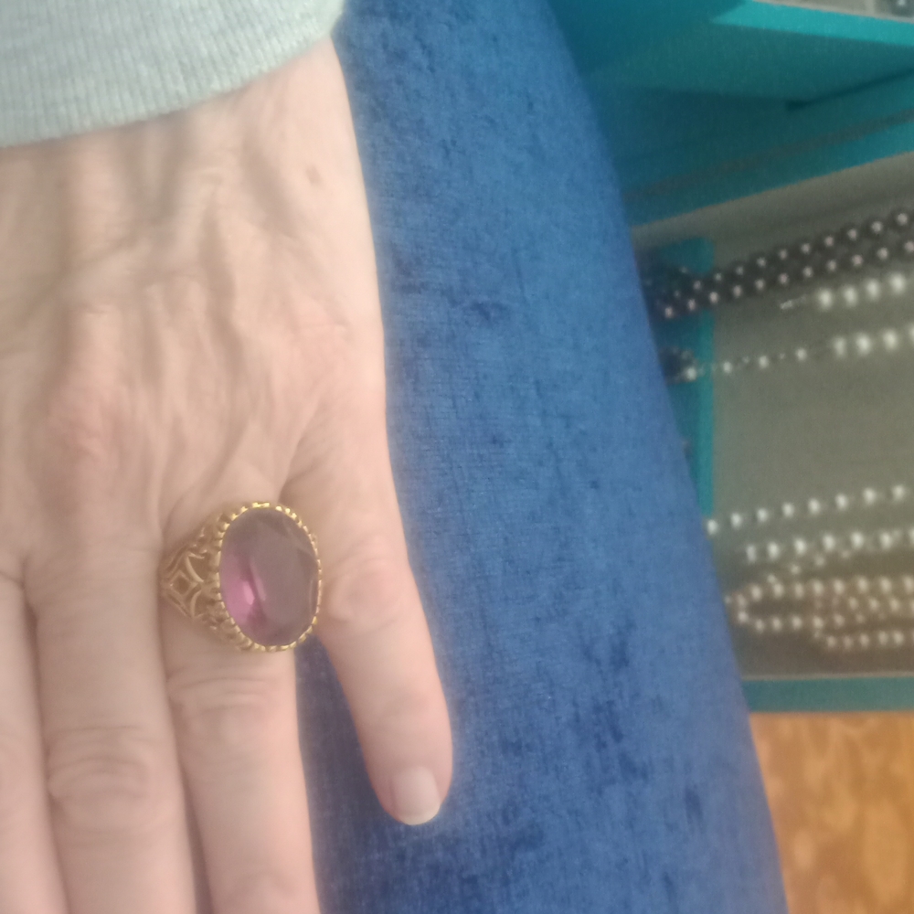 Ring - Picture 2 of 3